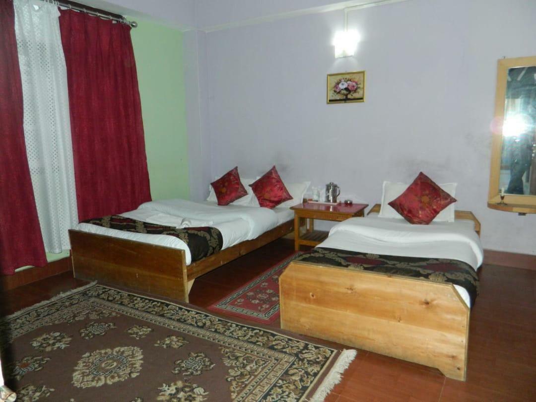 Golden Fish Hotel, Lachung Εξωτερικό φωτογραφία