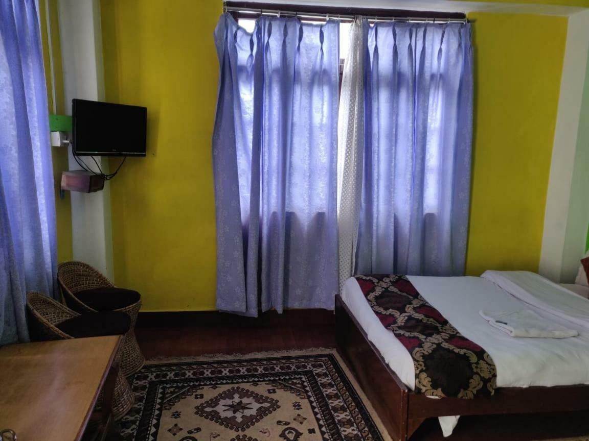 Golden Fish Hotel, Lachung Εξωτερικό φωτογραφία